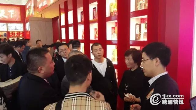 古井展廳引爆春糖會！五大看點讓客商香醉成都(圖3)
